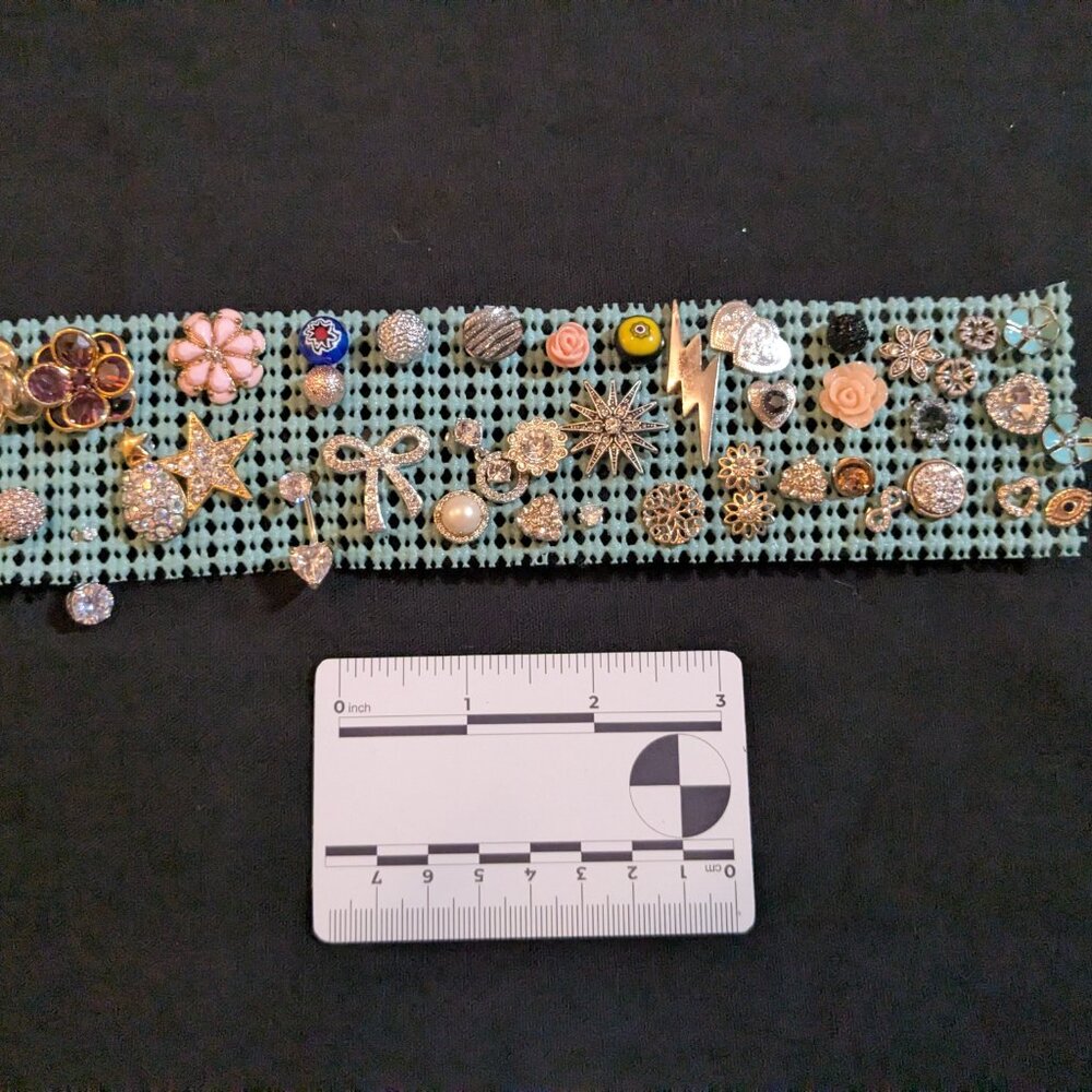 Lot of single stud earrings - Picture 4 of 4